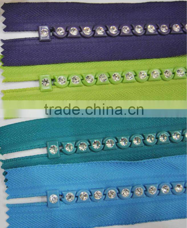8 # (c/e)Rhinestone Zipper