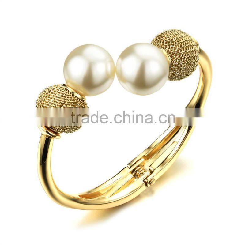 latest design girls top expandable pearl ball bracelet with 18K yellow gold plated