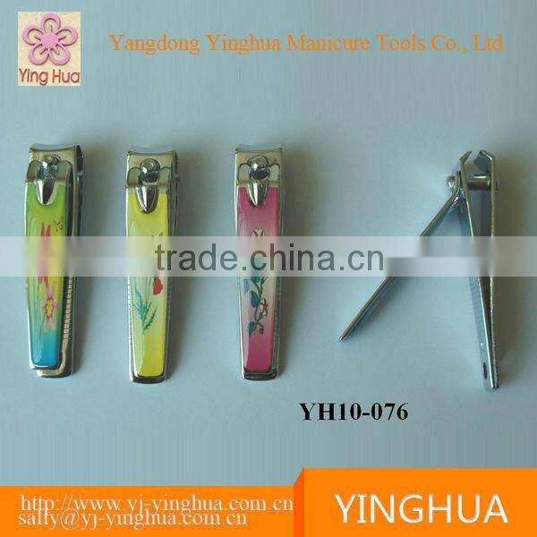 Beauty famous color nail clippers