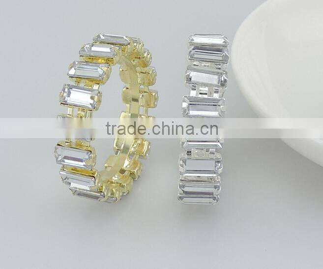 wholesale square shape acrylic stones crystal wedding napkin ring