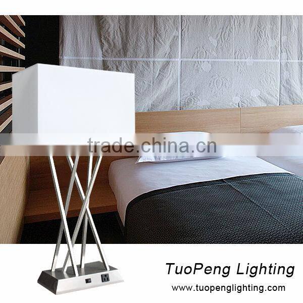 UL Approved Modern Hotel Table Lamp & Bedside Lamp With Power Outlets And Base Switch