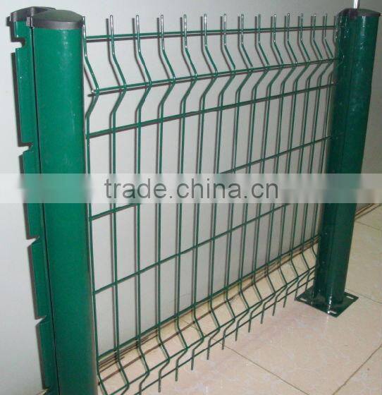 CE certificated galvanized and PVC coated Welded Wire Mesh Fence