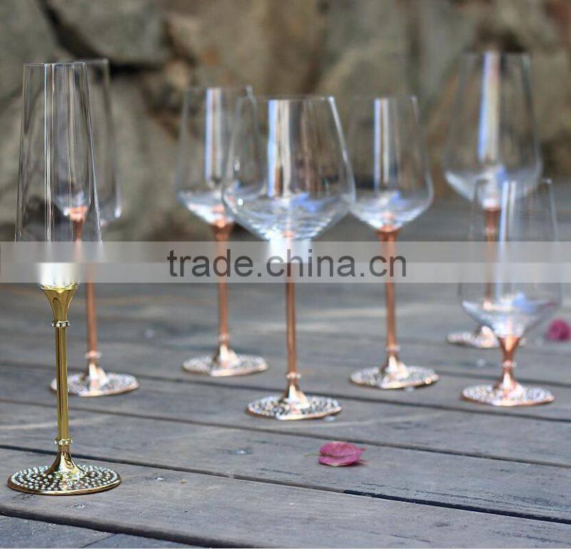 Custom Wine Glass Glitter Gold Vodka Glasses Drinking Spirit Glass Crystal Juice Glassware