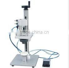 2013New plastic bottle cap sealing machine