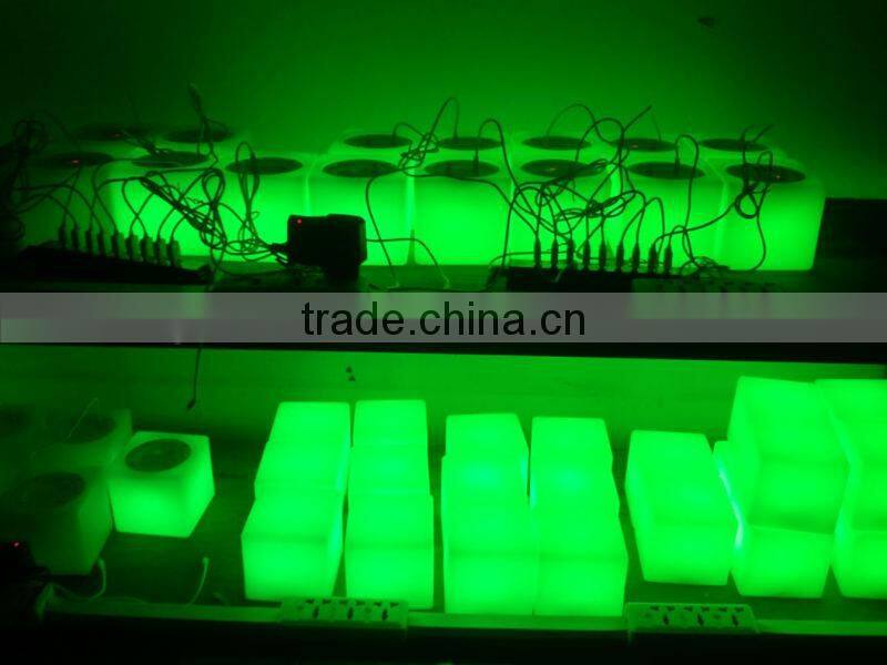 Hot sale decorative unbreakable multi color changing Disco Table Lamp