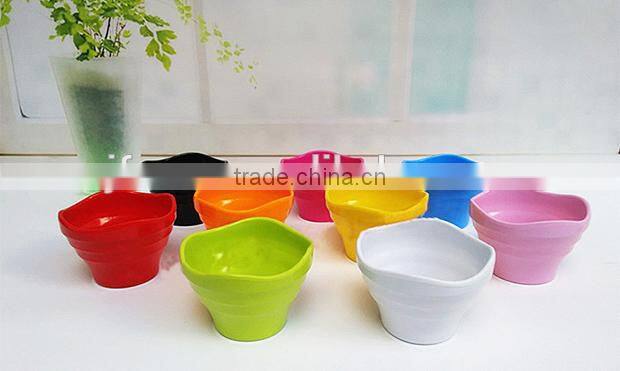 Unique shape resin bright color flower pot