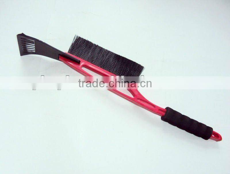 Snow Brushes With Ice Scraper,car plastic snow brush (RSCW-03)