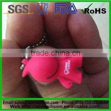 China factory Wholesale silicone lovely cartoon keychain for child