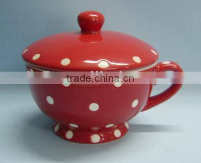 Hand printing custom ceramic soup bowl with lid and handle