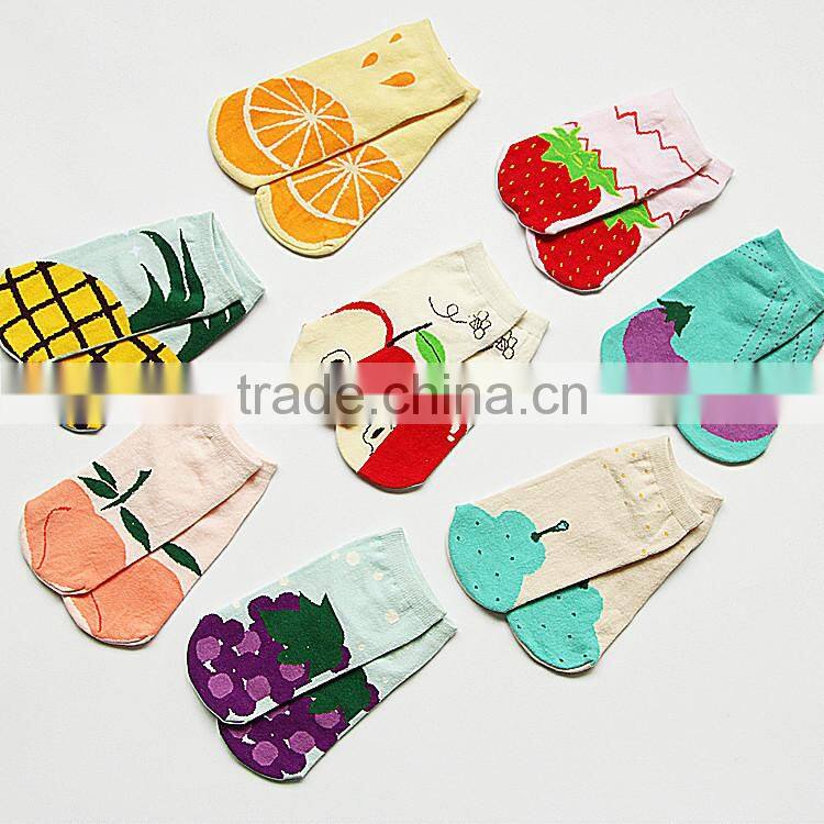 2015 Top Selling Fruits And Vegetables Pattern Fashion Socks Creative Winter Socks Custom Print Socks