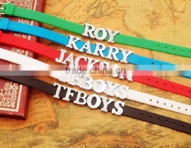 Custom lover's genuine leather anniversary bracelets with words engraved