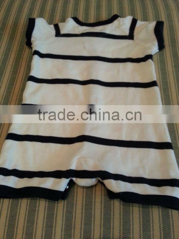 Simple Black and White Organic Cotton Baby Bodysuits