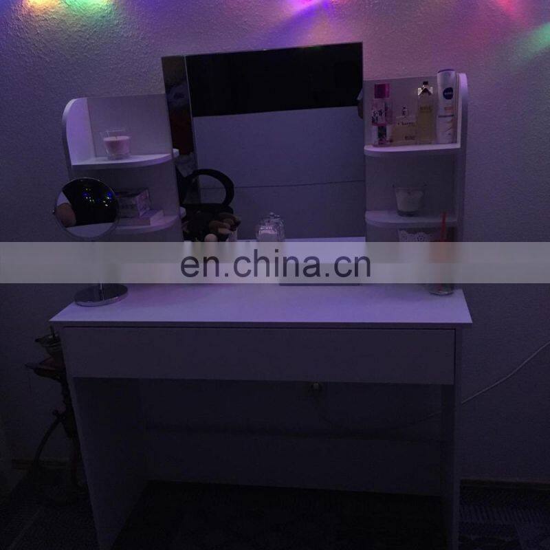 Wholesale Vanity Set Dressing Table Lady Makeup Table with Mirror Wooden Dressers