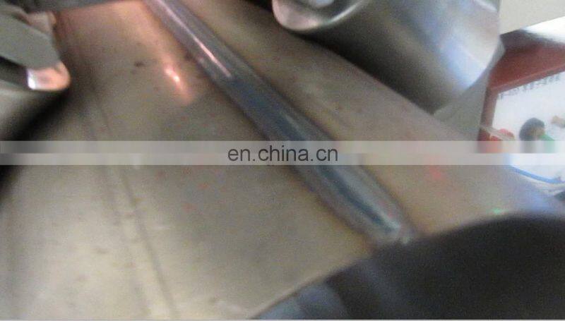 Electric water heater straight seam welding machine