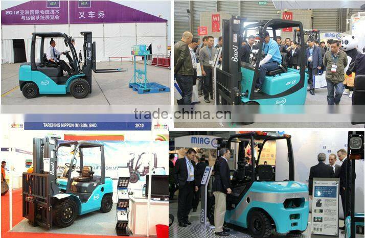 1.6 ton electric stacker