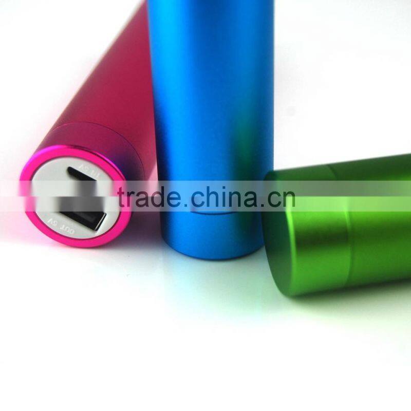 Wholesale 2600mah portable Power Bank Charger Mini Portable USB Charger for iPhone Samsung LG
