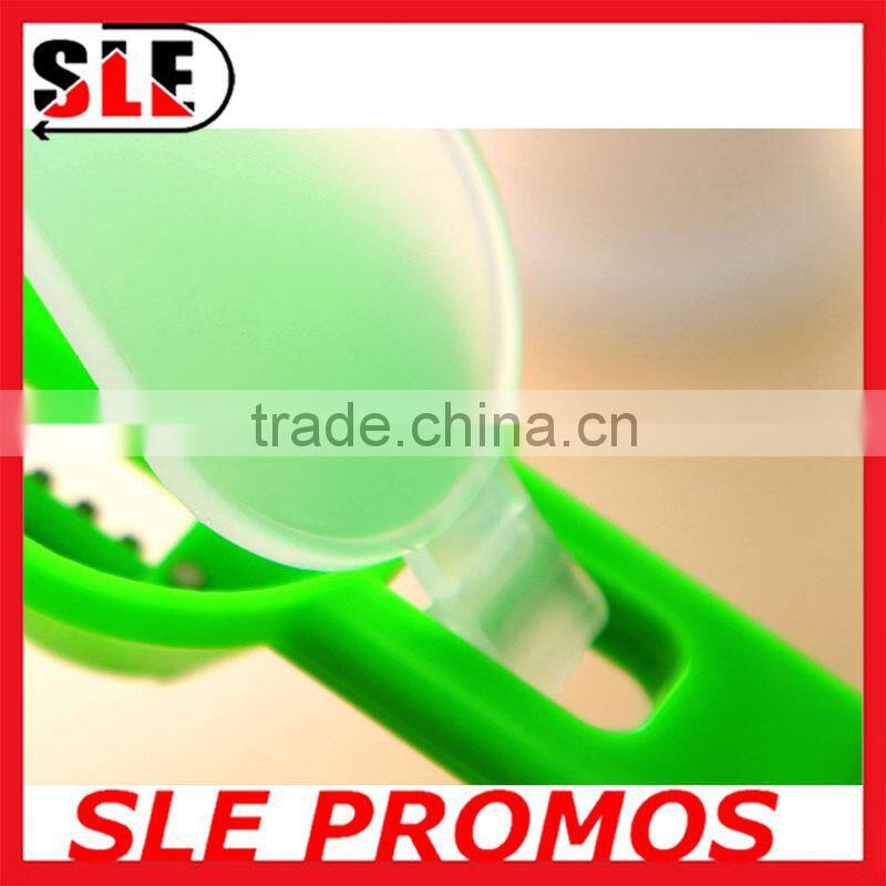 Promotional Custom Plastic Fish Grater,High Quality Stainless Steel Fish Scraper Scale,Multifunction 3 in 1 Fish Skin Peeler