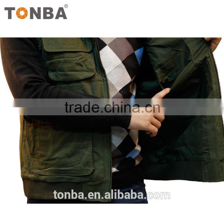 Customized Comfortable Camera Vest and SLR hooded Vest for Outdoor men with Army Green