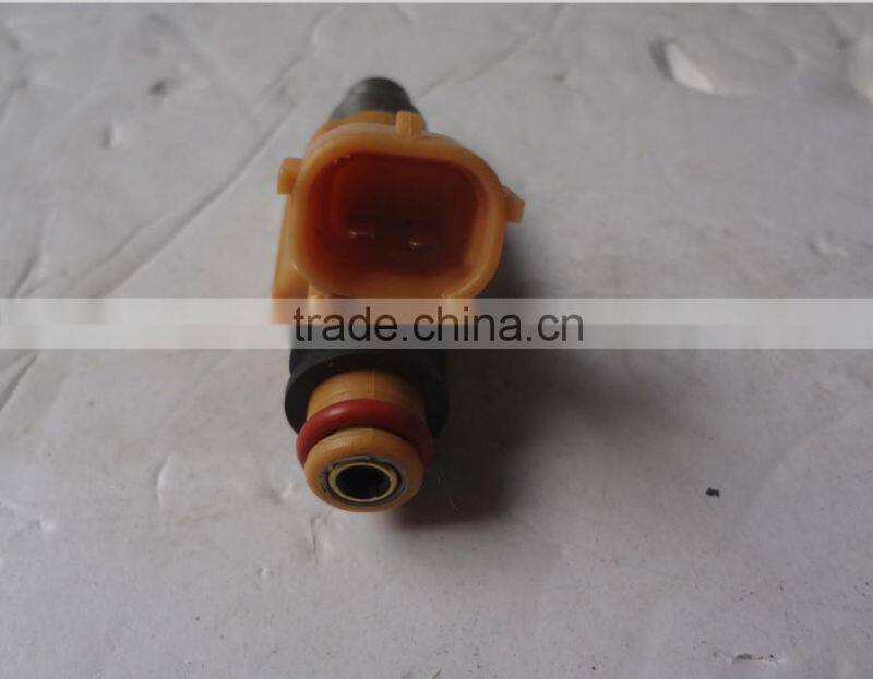 High Quality Mitsubishi Fuel Injector MD319792