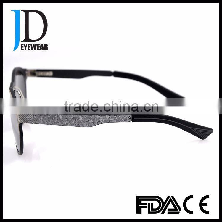 China Wholesaler TAC Polarized UV400 Protective Carbon Fiber Sunglasses