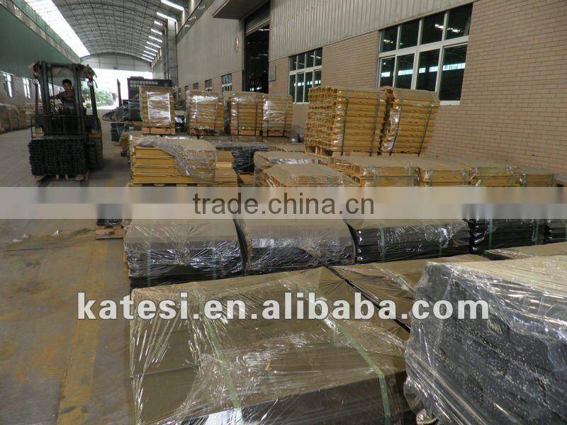 Sell China Made Hyundai/Hitachi/Doosan Steel Track Shoe/Track Pad for Excavator/Bulldozer