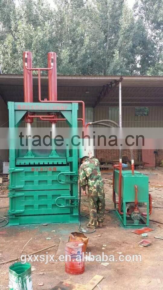 Hydraulic vertical balers for Plastic bottles, ring-pull can baling press machine XSYY-80T
