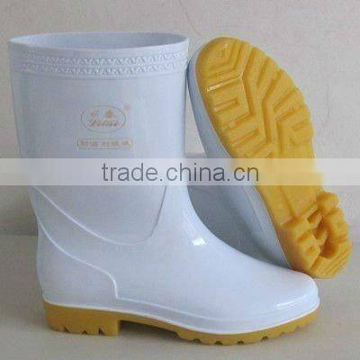 white pvc safety work boot