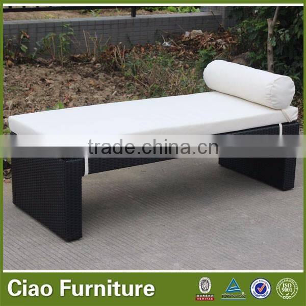 Rattan outdoor lounge bed / outdoor bench