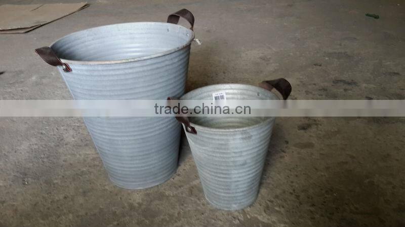 The New Modern Style Zinc Planter - Tall Zinc Water Pots