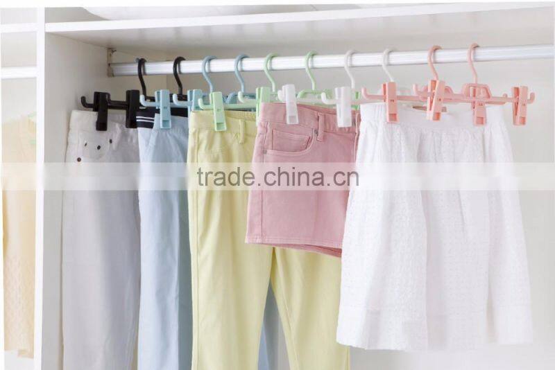 Wind-proof and professional pants hanger hook rack