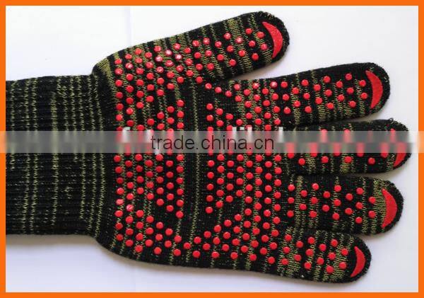 Custom Silicone Grip Heat and Cut Resistance Gloves for Kitchen Use