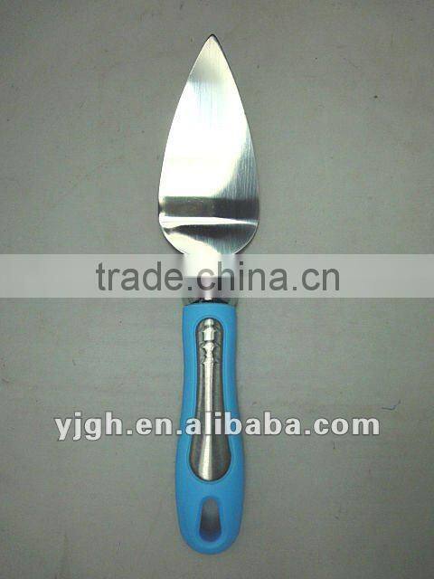 Stainless steel pie/cake server with knife blade