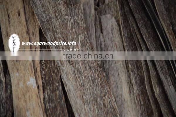 Vietnam High Standard Agarwood Chips - Burn a Small Piece for Spreading the Special & Sweet Scent in House