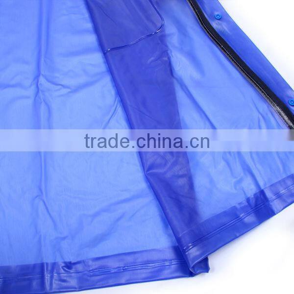 New style 100 pu rainwear for rain day