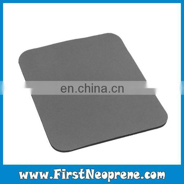 Plain Black Color Humanized Design Mouse Pad Wrist release
