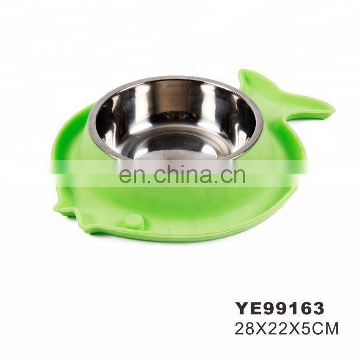 Hangzhou Tianyuan Pet Products Factory Stainless steel Suction Cup Pet Dog Cat Food Bowl With Silicone Mat