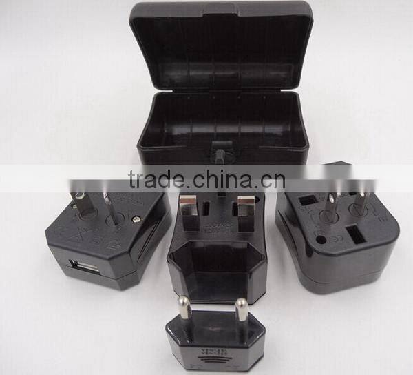Exquisite Fashion Universal World International Plug Travel Adapter with 1USB