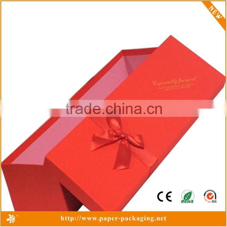 Delicate Flowers Gift Box Packing