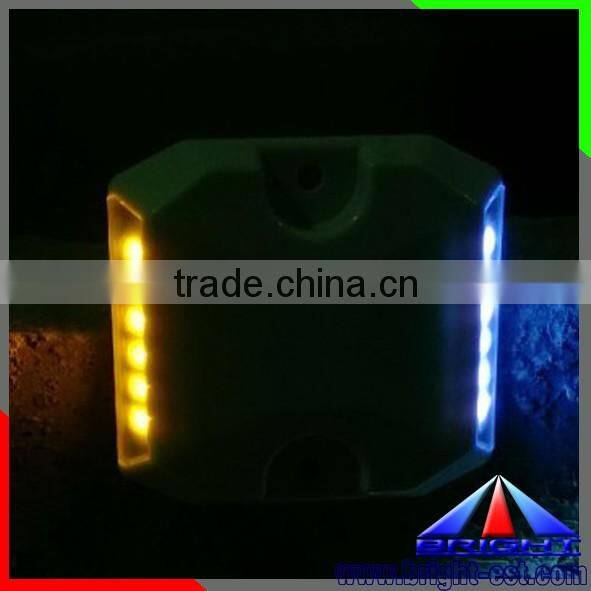 Wired road studs for constant or fiash traffic solar light 12v double lighting with 6*2led