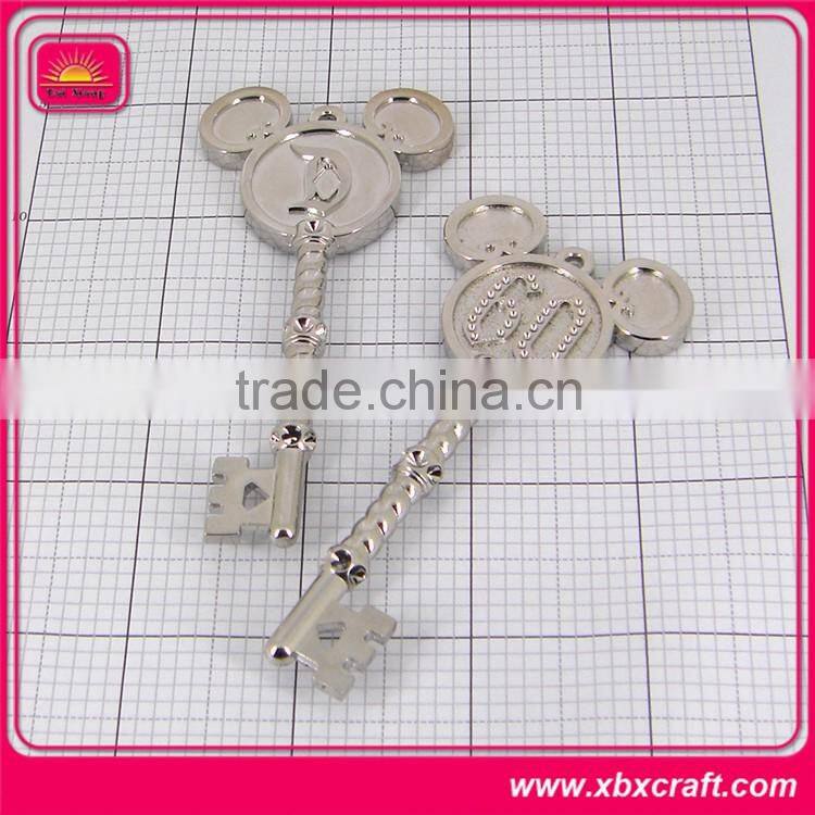 Custom Design Metal Key Shape Keychain