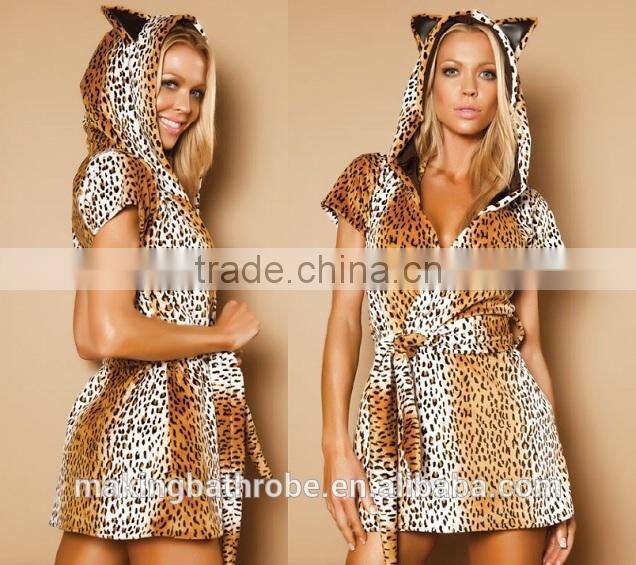 Lux Women's Microfleece Printed bathrobe woman sex with animal Robe