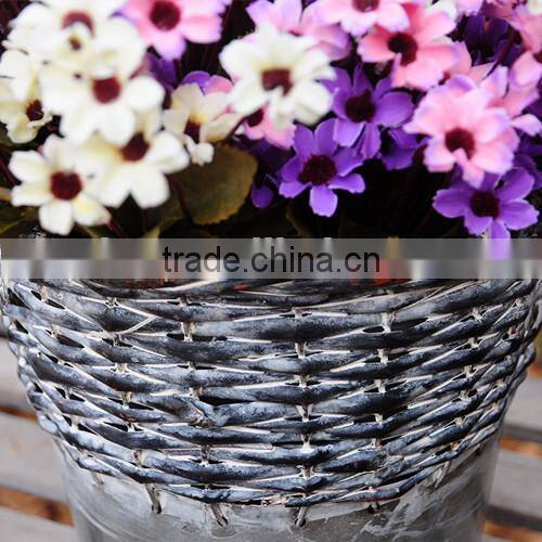 willow and iron crossing weave basket