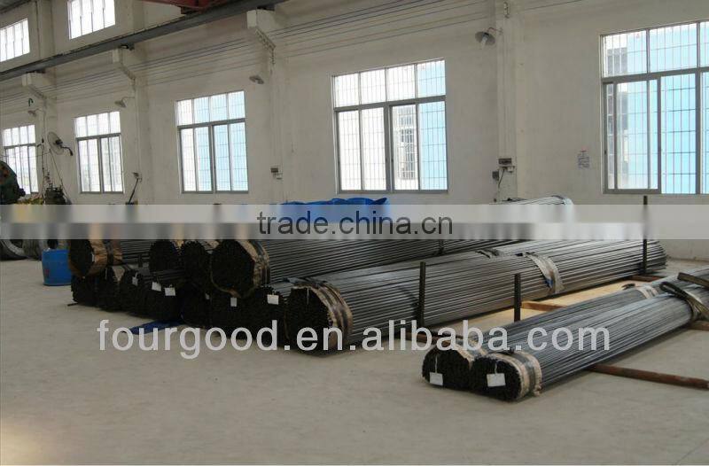 Combination Rail For Twin Slot Fashion Cloth Display