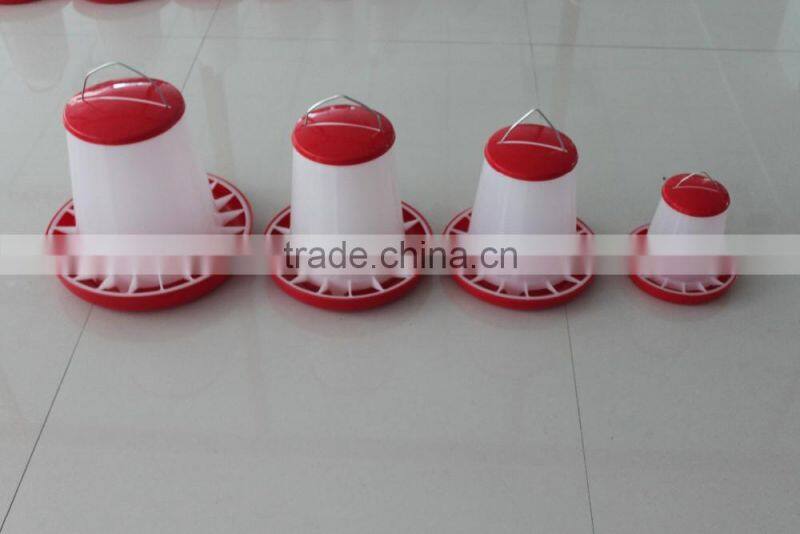 Goldenest large plastic chicken feeders and drinkers used poultry crates chicken waterer feeder for sale cheap price JCJ06-02