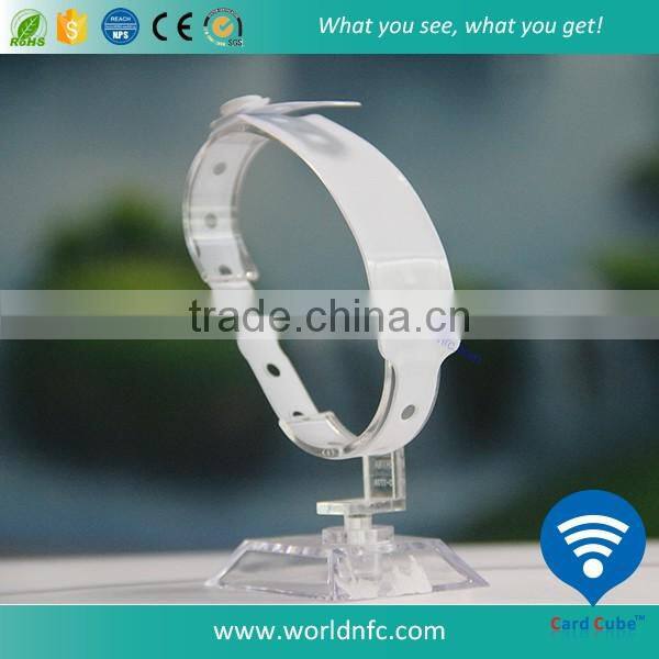 Custom High Quality Adjustable RFID Disposable PVC Wristband