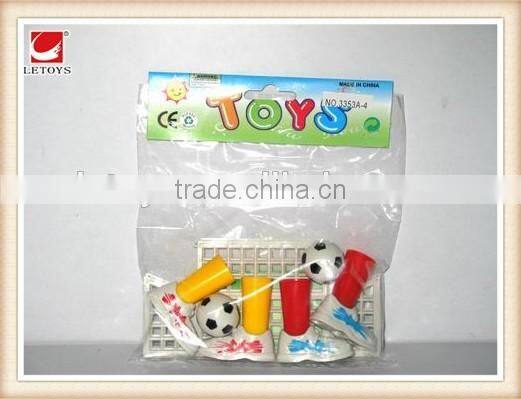 finger football game with 2 balls