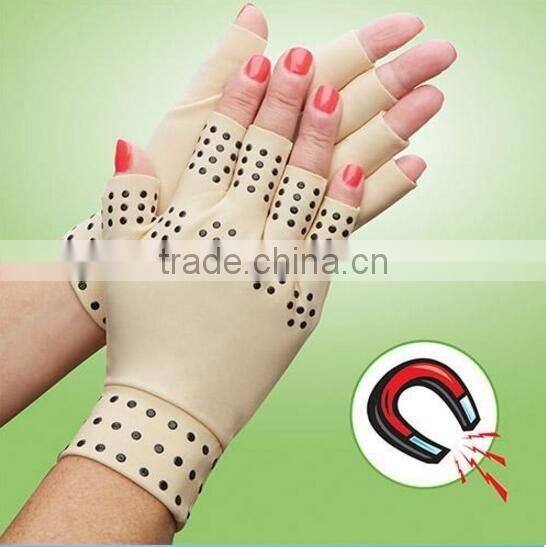 Magnetic Therapy Gloves for Arthritis