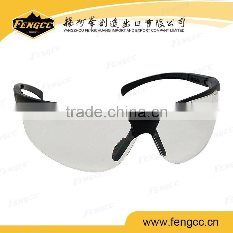 Protective eyewear Low Price Goggle