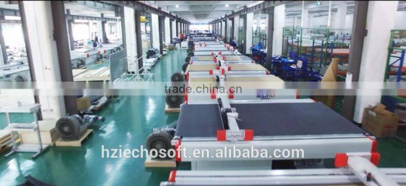 IECHO Leather Car Seat Cover Cutting Machine with Electric Oscillating knife