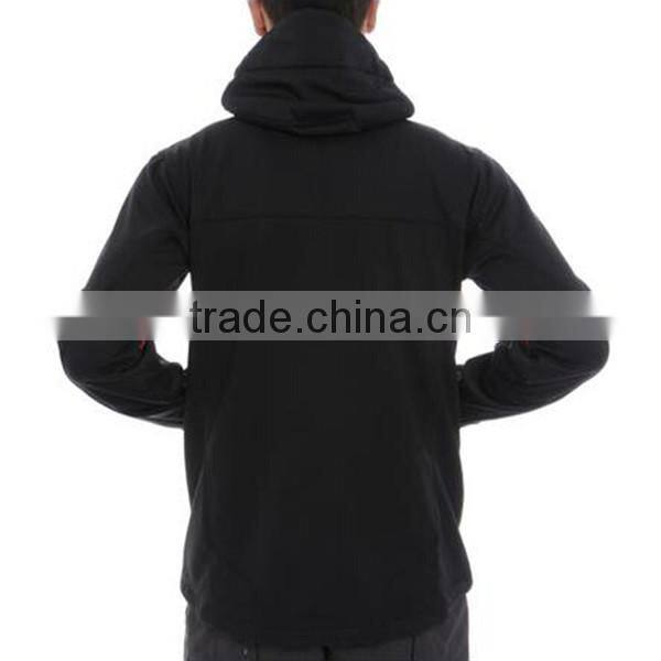 High quality black color waterproof men softshell jacket